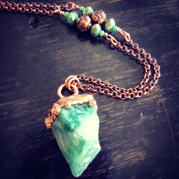 Raw green Aventurine necklace - Image 2