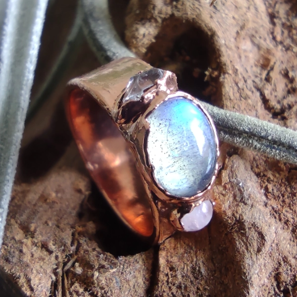 Art Jewellery Portfolio