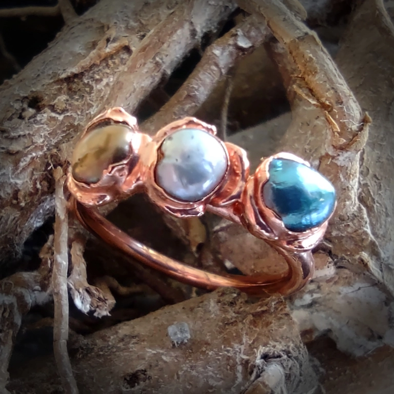 Pearl ring