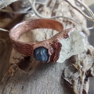 Sapphire and topaz ring
